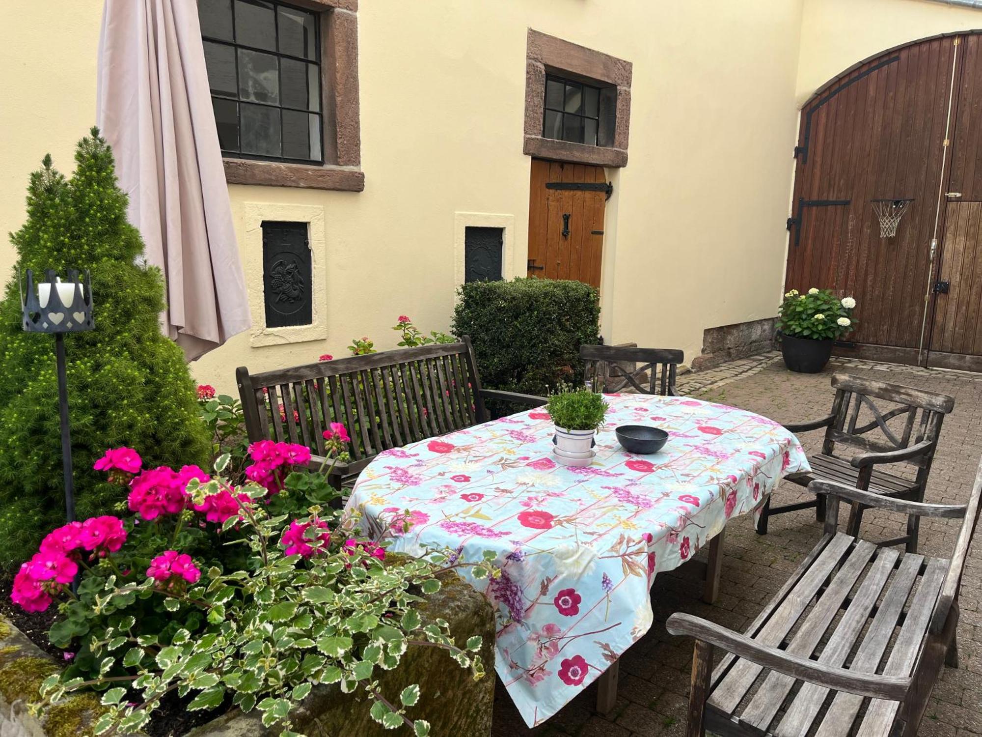 Apartment Van Ess Hof - Altstadt Warburg Exterior foto
